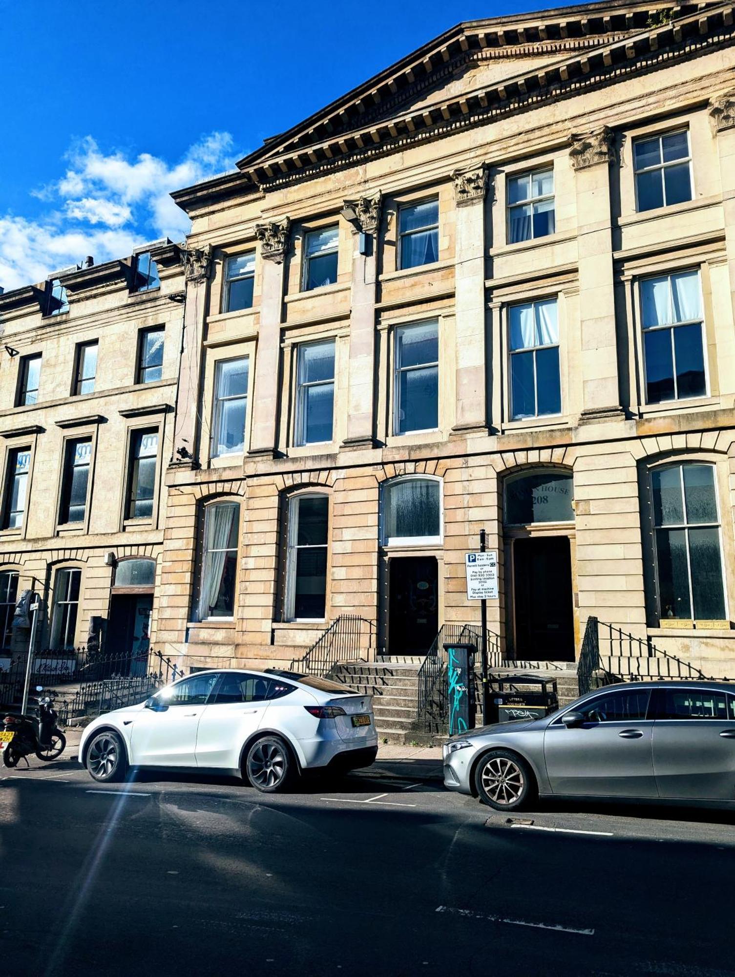 One The Mews Apartment Glasgow Ngoại thất bức ảnh